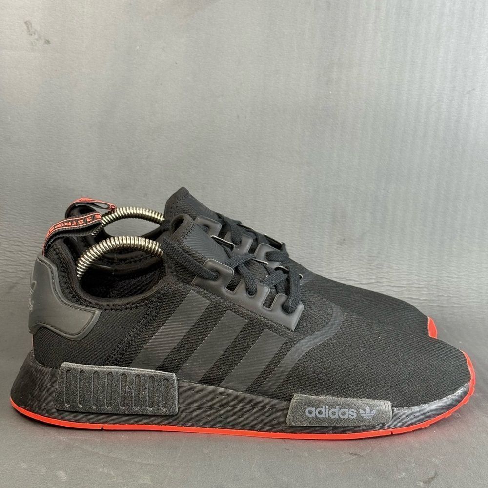 adidas NMD R1 Core Black Solar Red athletic sneaker shoes men’s size 10